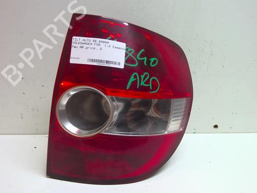 Used Right taillight VW FOX Hatchback (5Z1, 5Z3, 5Z4) 1.2 (55 hp) 18220312
