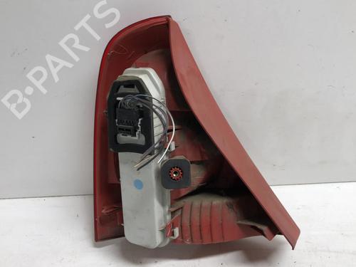 Used Right taillight Right taillight 18227709 18227709