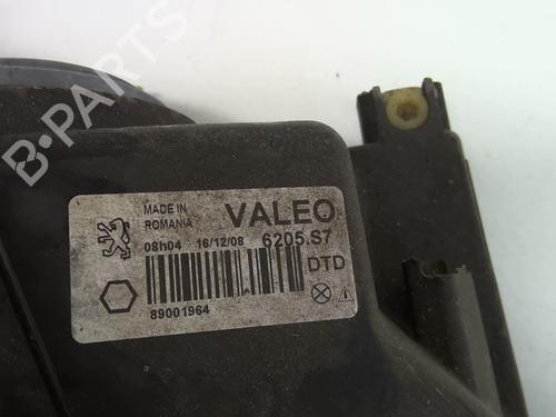 Used Right headlight Right headlight PEUGEOT 206 Hatchback (2A/C) 1.4 i (75 hp) 18208378 18208378