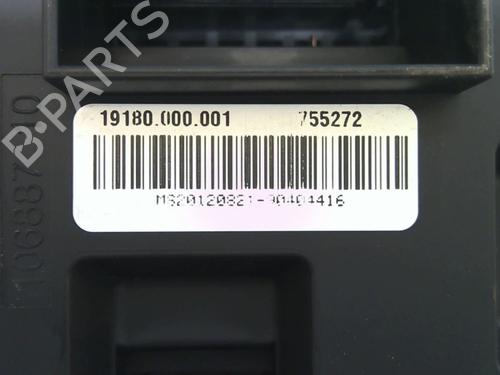 Used Fuse box BMW 1 (F20) 116 d (116 hp) 18211548