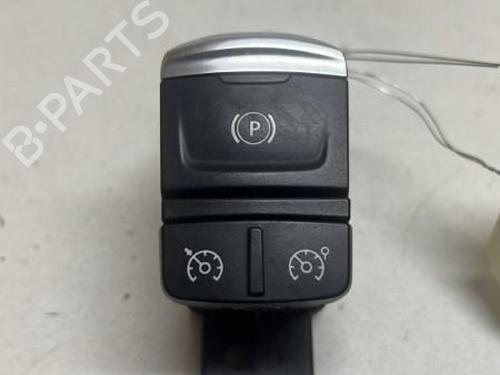 Used Switch RENAULT MEGANE IV Hatchback (B9A/M/N_) 1.3 TCe 140 (B9NB) (140 hp) 18226078