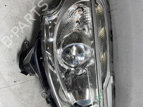 Used Right headlight PEUGEOT 208 I (CA_, CC_) 1.6 HDi (92 hp) 32021838