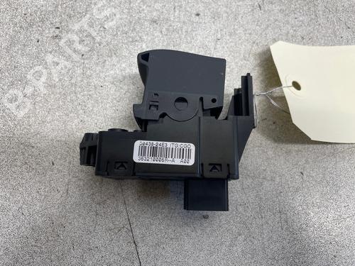switch-renault-scenic-iii-jz01_-2008-2009-2010-2011-2012-2013-2014-2015-2016-34242101 main image