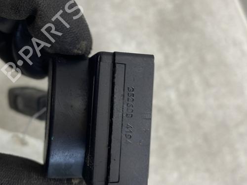 Used Steering column stalk Steering column stalk RENAULT SUPER 5 (B/C40_) 1.4 Cat (B/C/407) (58 hp) 32138519 32138519