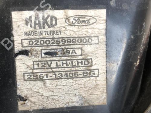 Used Left taillight FORD FIESTA V (JH_, JD_) 1.3 (69 hp) 18217705