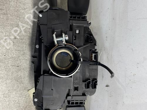 Used Steering column stalk Steering column stalk PEUGEOT 5008 (0U_, 0E_) 1.6 HDi (114 hp) 33632068 33632068