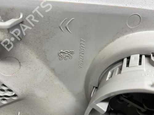 interior-roof-light-citroen-c4-grand-picasso-ii-da_-de_-2013-25475640 main image