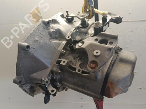 Used Gearbox Gearbox PEUGEOT 208 I (CA_, CC_) 1.2 VTI 82 (82 hp) 39749560 39749560