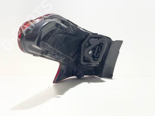 Used Right taillight Right taillight 39485386 39485386