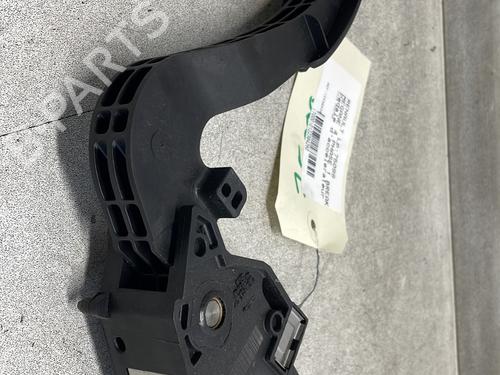 Used Pedal Pedal RENAULT MEGANE IV Grandtour (K9A/M/N_) 1.5 dCi 110 (110 hp) 32863828 32863828