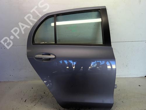 Used Right rear door TOYOTA YARIS (_P9_) 1.4 D-4D (NLP90_, NLP90R) (90 hp) 29156055