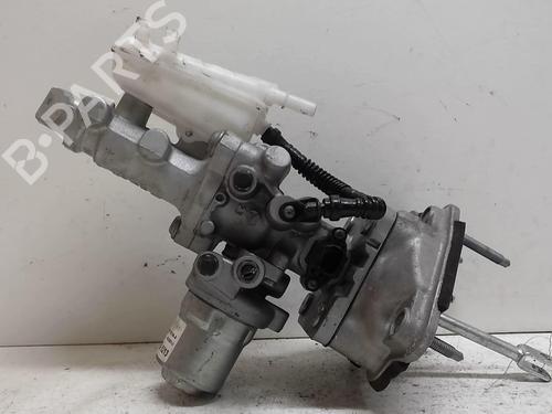 Used Brake master cylinder RENAULT ZOE (BFM_) ZOE (92 hp) 18211666