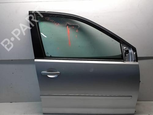 Used Right front door VW POLO (9N_, 9A_) 1.4 TDI (70 hp) 18221853