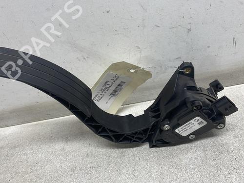 Used Pedal RENAULT CLIO IV (BH_) 1.5 dCi 90 (90 hp) 29554616