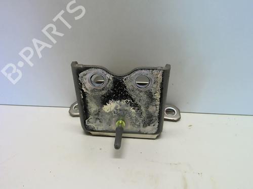 Used Hinge/Door check strap Hinge/Door check strap RENAULT KOLEOS I (HY_) 2.0 dCi 4x4 (HY0K) (150 hp) 18221542 18221542