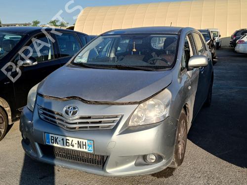 Used Parts TOYOTA VERSO (_R2_) 2.0 D-4D (AUR20_, AUR20R) 4864730