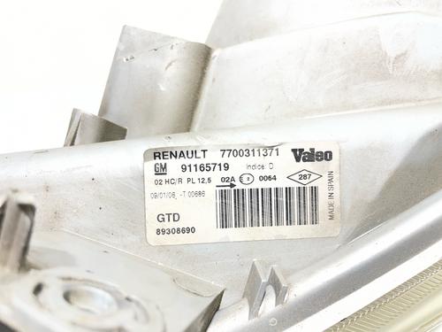 Used Left headlight Left headlight RENAULT TRAFIC II Van (FL) 1.9 dCi 80 (FL0B) (82 hp) 40268905 40268905