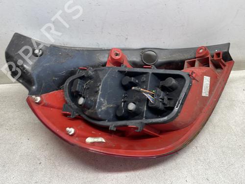 Right taillight RENAULT CLIO III (BR0/1, CR0/1) 1.5 dCi (BR17, CR17) | BP28669044C35 