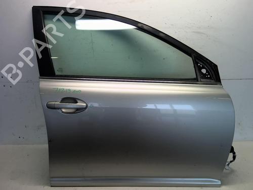 Used Right front door TOYOTA AVENSIS Estate (_T25_) 2.0 D-4D (CDT250_, CDT250R) (116 hp) 21488884