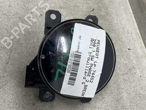 Used Left front fog light PEUGEOT 508 SW I (8E_) 2.0 BlueHDi 180 (180 hp) 32519018