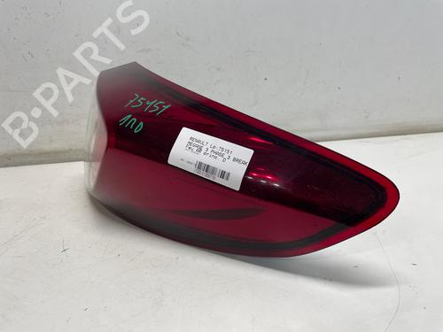 right-taillight-renault-megane-iv-hatchback-b9amn_-2015-36762386 main image