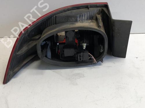 Used Right taillight RENAULT LAGUNA II (BG0/1_) 1.9 dCi (107 hp) 18214155