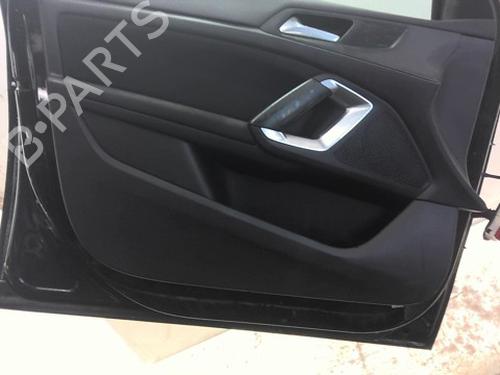 Used Left front door Left front door 31997831 31997831