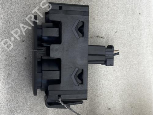 Switch DACIA SANDERO II TCe 90 (B8M1, B8MA, B8AC) | BP26156618I30 
