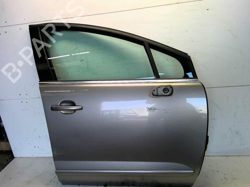 Right front door PEUGEOT 5008 (0U_, 0E_) 2.0 HDi 150 / BlueHDi 150 | BP26654208C3