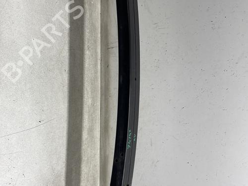 Used Front bumper reinforcement Front bumper reinforcement 32336573 32336573