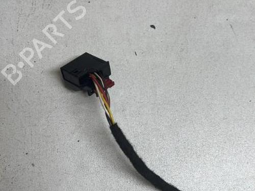 Used Right mirror VW GOLF VI (5K1) 1.4 (80 hp) 18229789