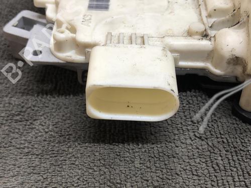 Used Front left lock Front left lock VW EOS (1F7, 1F8) 1.4 TSI (122 hp) 18217016 18217016