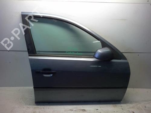 Used Right front door FORD MONDEO III (B5Y) 2.0 16V DI / TDDi / TDCi (90 hp) 18221955