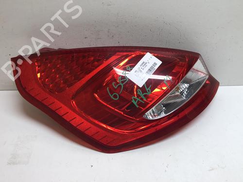 Używane Lampa tylna lewa FORD FIESTA VI (CB1, CCN) 1.4 TDCi (70 hp) 18216901
