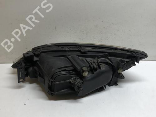 Used Right headlight Right headlight FORD MONDEO III Turnier (BWY) 2.0 16V TDDi / TDCi (115 hp) 18207714 18207714