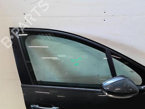 Used Right front door Right front door PEUGEOT 208 I (CA_, CC_) 1.6 HDi / BlueHDi 75 (75 hp) 33469012 33469012