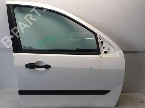 Used Right front door FORD FOCUS I Turnier (DNW) 1.8 Turbo DI / TDDi (90 hp) 18229082