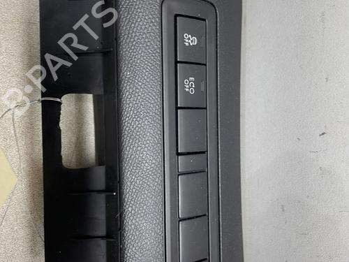 Used Switch Switch PEUGEOT 308 II (LB_, LP_, LW_, LH_, L3_) 1.6 BlueHDi 120 (120 hp) 25732226 25732226