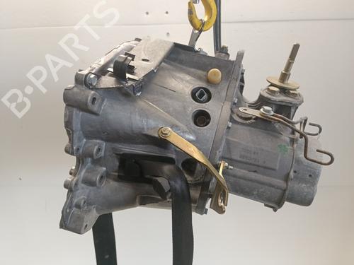 Used Gearbox Gearbox CITROËN XSARA (N1) 1.9 D (70 hp) 32523976 32523976