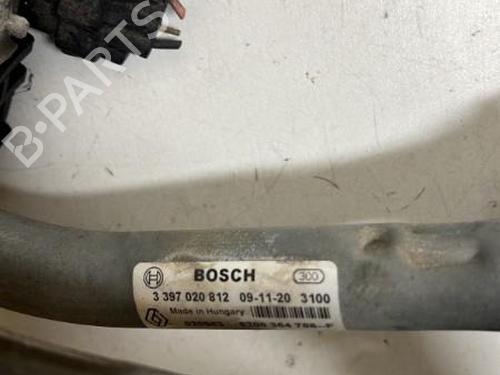 Used Front wipers mechanism RENAULT TWINGO II (CN0_) 1.5 dCi (CN0E) (64 hp) 18209440