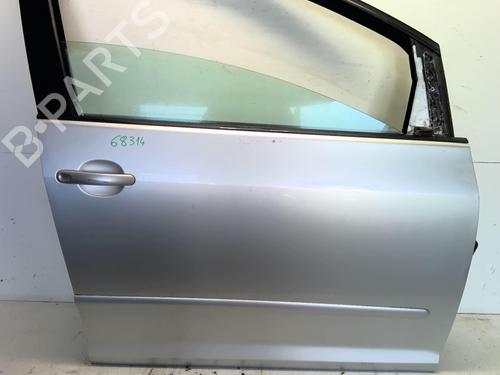 Used Right front door Right front door 18216224 18216224