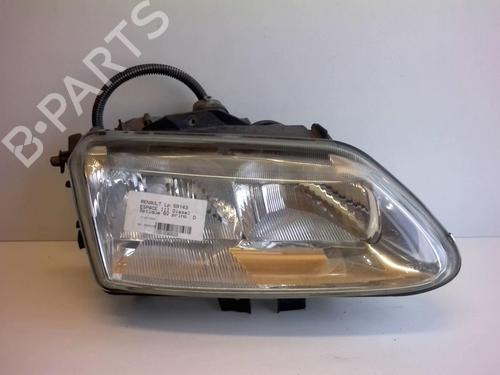Used Right headlight Right headlight RENAULT ESPACE III (JE0_) 2.2 dCi (JE0S) (115 hp) 18228900 18228900