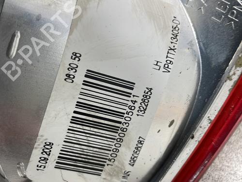 Venstre baglygte kofanger Venstre baglygte kofanger OPEL INSIGNIA A Sports Tourer (G09) 2.0 CDTI (35) (160 hp) 33657506 33657506