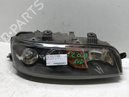 Used Right headlight FIAT PUNTO (188_) 1.2 60 (188.030, .050, .130, .150, .230, .250) (60 hp) 18210998