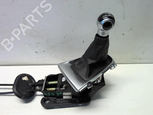 Used Gear lever Gear lever DS DS 3 (SA_) 1.6 BlueHDi 100 (SABHY0, SABHYT) (99 hp) 18227118 18227118