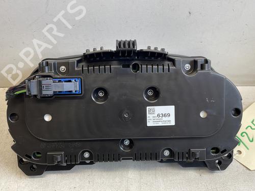 instrument-cluster-opel-corsa-e-x15-2014-25158576 main image
