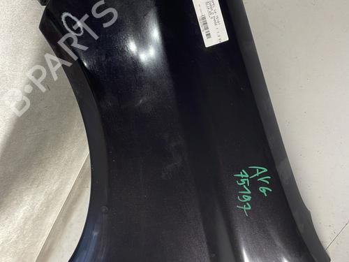 Used Left front fenders Left front fenders OPEL CORSA D (S07) 1.2 (L08, L68) (80 hp) 33632012 33632012