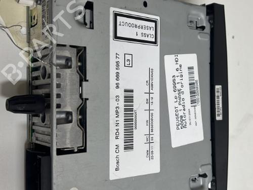 Radio PEUGEOT 5008 (0U_, 0E_) 1.6 HDi | BP19075428E6 