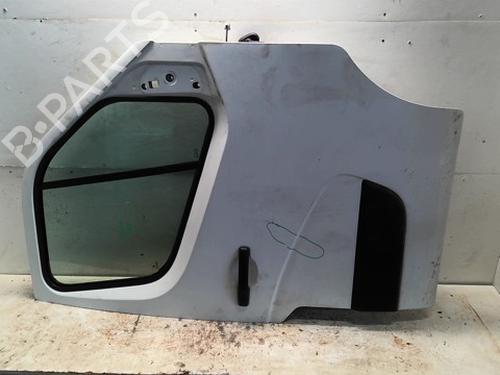 dr-hjre-fortil-renault-master-iii-van-fv-2010-31883005 main image