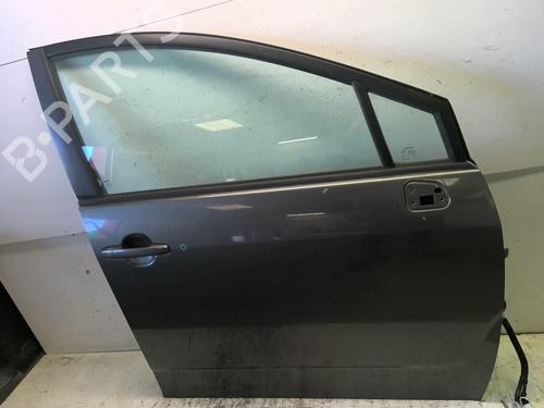Right front door TOYOTA COROLLA Verso (ZER_, ZZE12_, R1_) 2.2 D-4D (AUR10_, AUR10R) | BP18210138C3